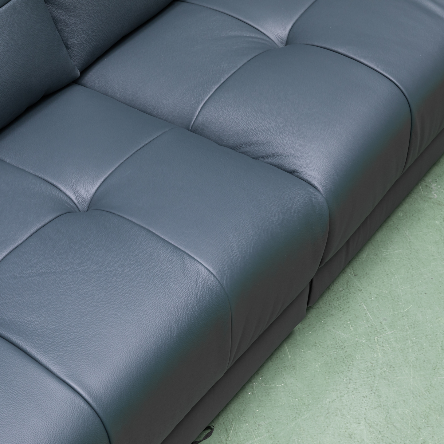 Klaussner Sofiano Blue Leather Sofa With Plush Back Support