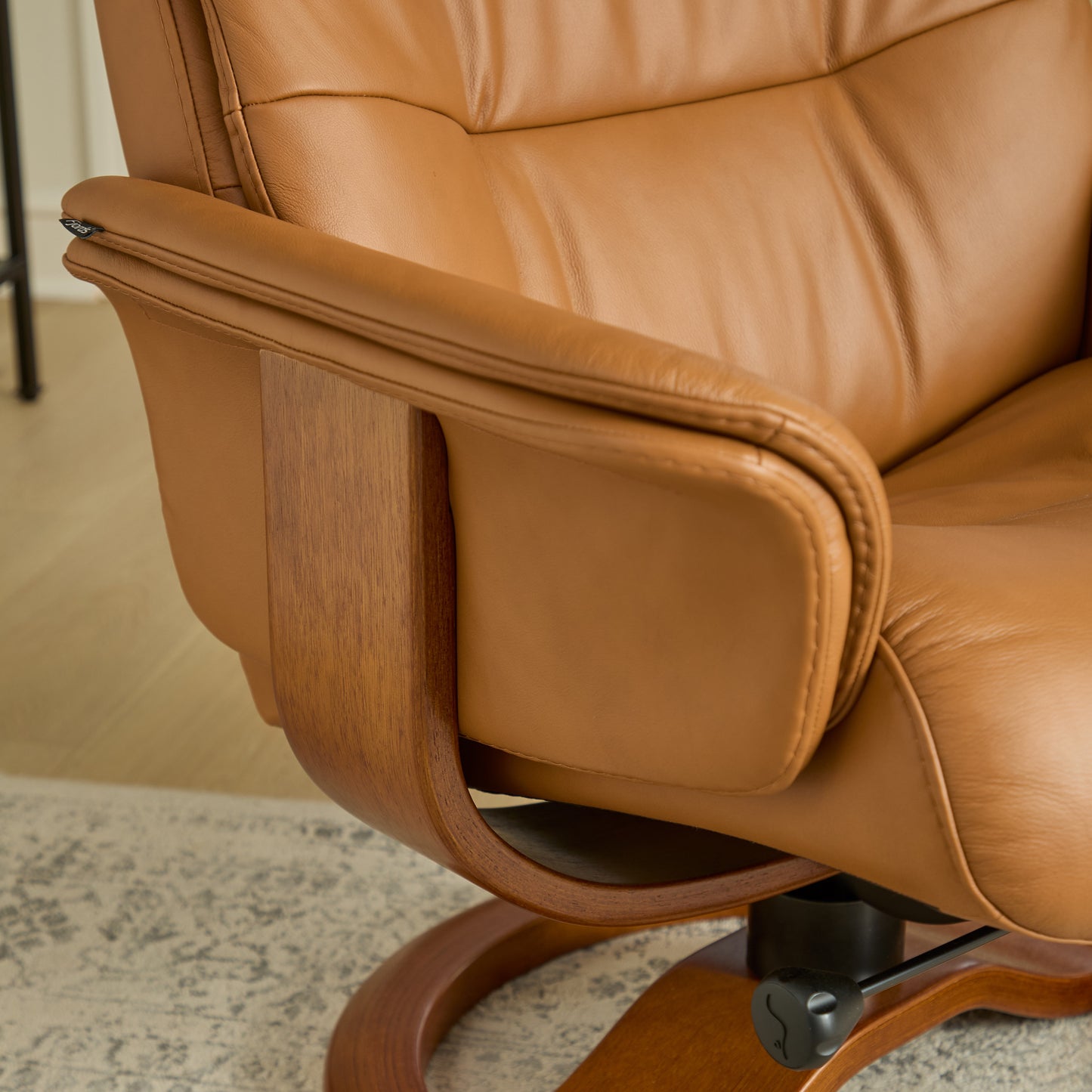 Fjords Anne R Recliner Chair With Foot Stool