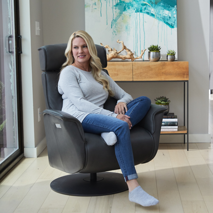 Fjords Bo power recliner chair front view for comfort furniture