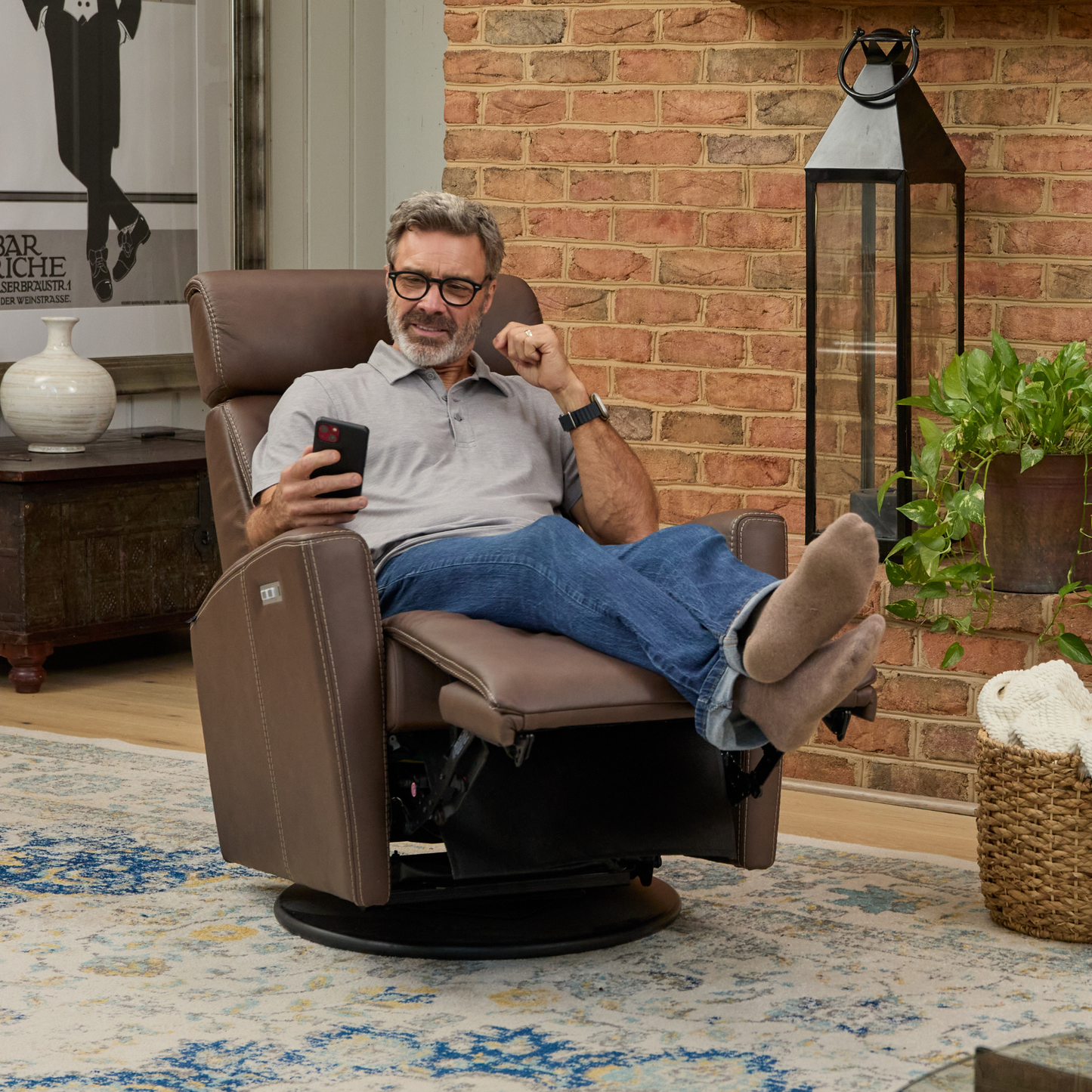 Fjords Milan Leather Swivel Glider Power Recliner Chair