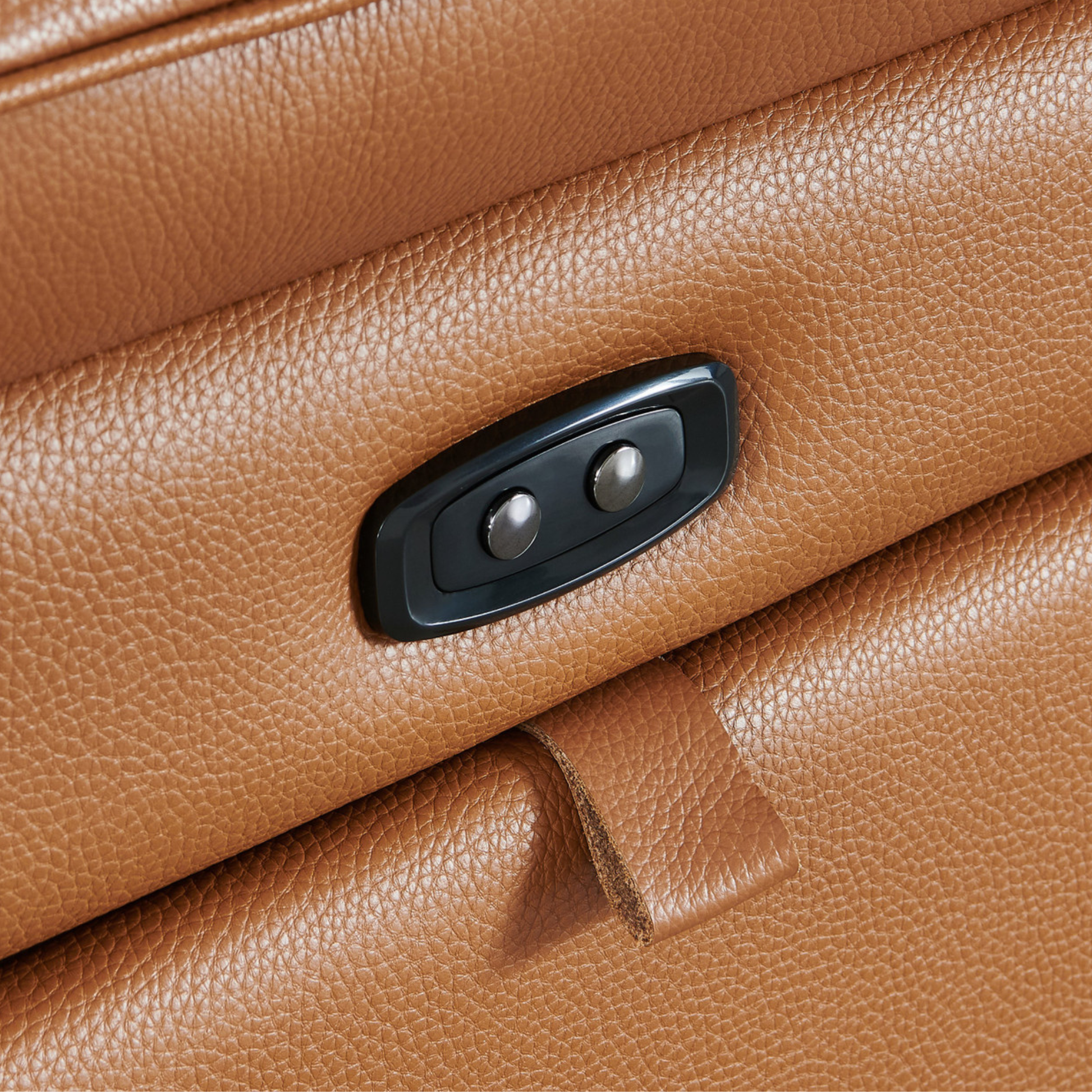 Gio Italia Hestino Leather Power Recliner Sectional with Chaise & Console-ComfortDesign