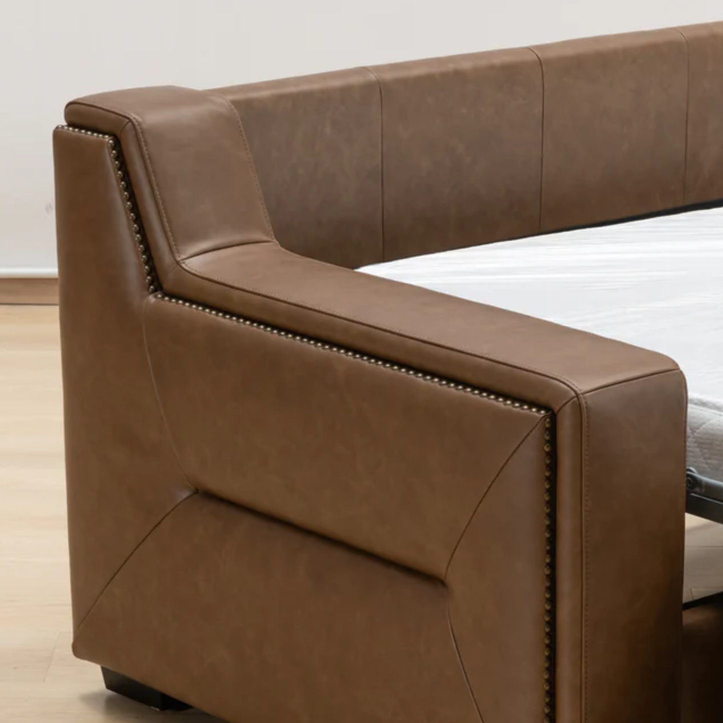 Kathy Ireland Alaves 3-Seater Brown Leather Queen Sleeper Sofa