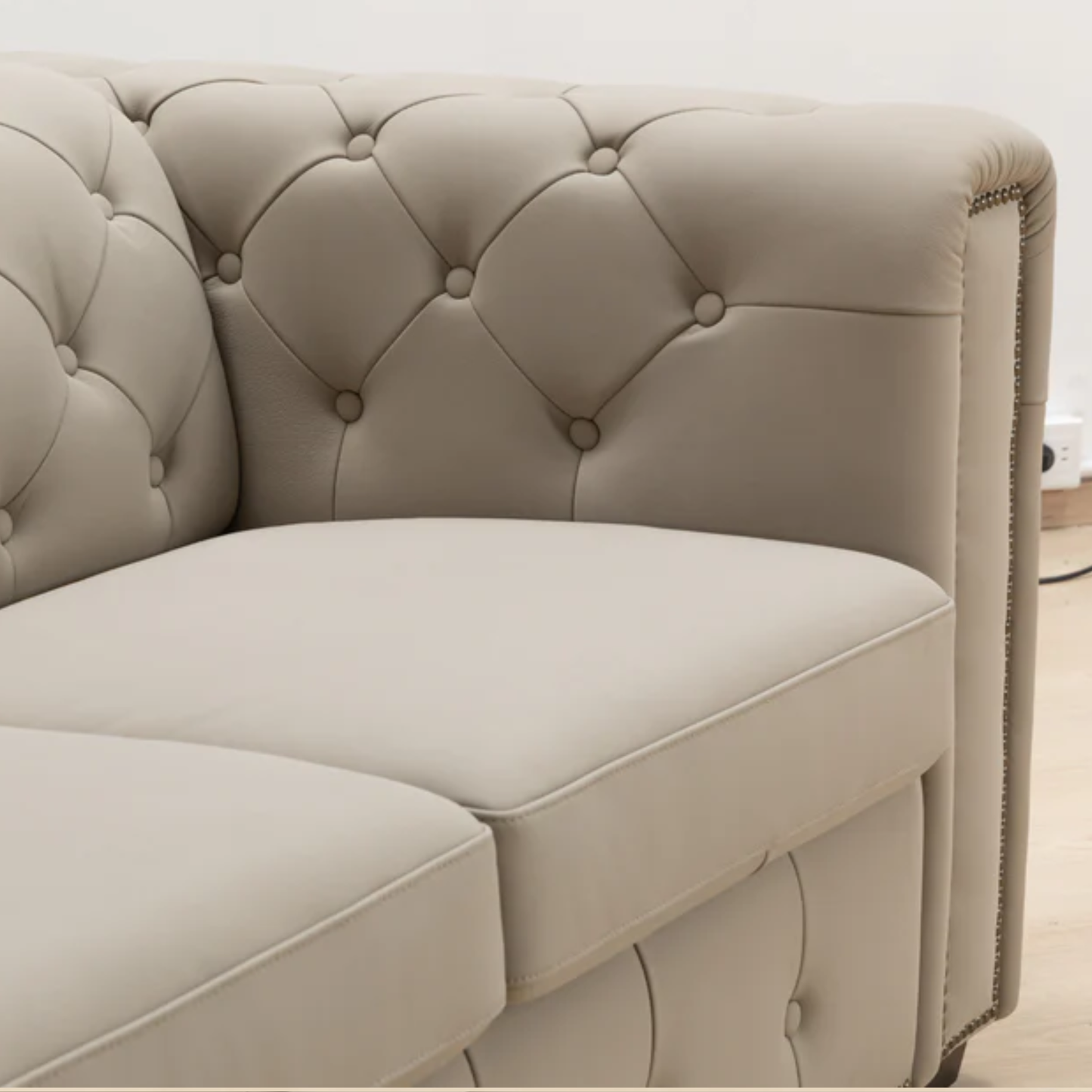 Kathy Ireland Leather Callas Queen Sleeper Sofa - Light Grey