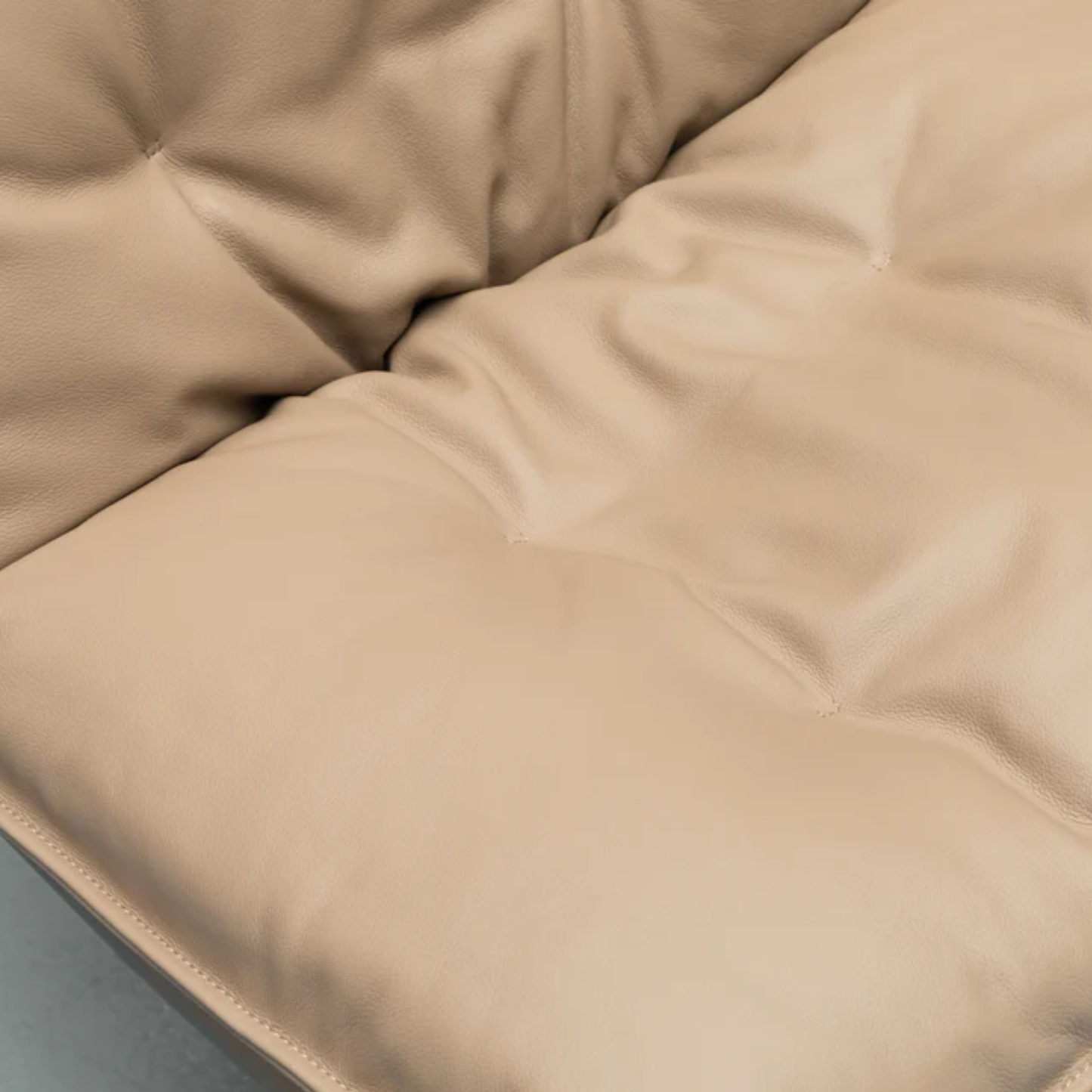 Klaussner Lenvoro Leather Swivel Chair