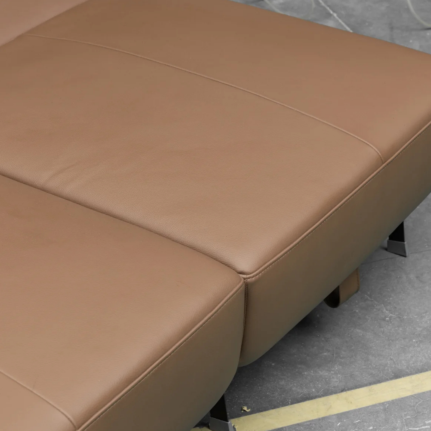 Klaussner Nova Queen Leather Sleeper Sofa with Foam Mattress