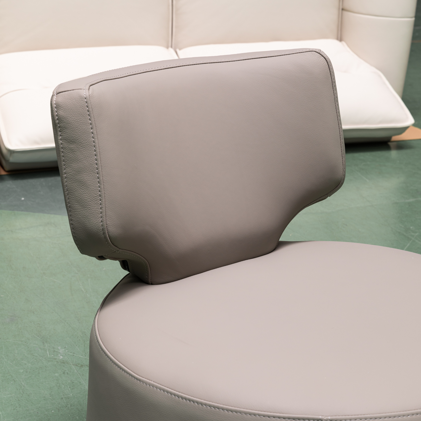 Klaussner Pavia Swivel Leather Chair with 360-Degree Swivel Base
