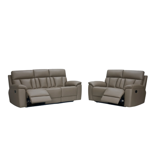 Klaussner Radioso Manual Reclining Leather Living Room Set