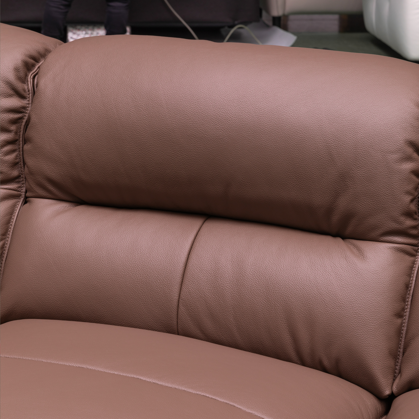 Klaussner Vionetta Leather Sofa In Dark Brown