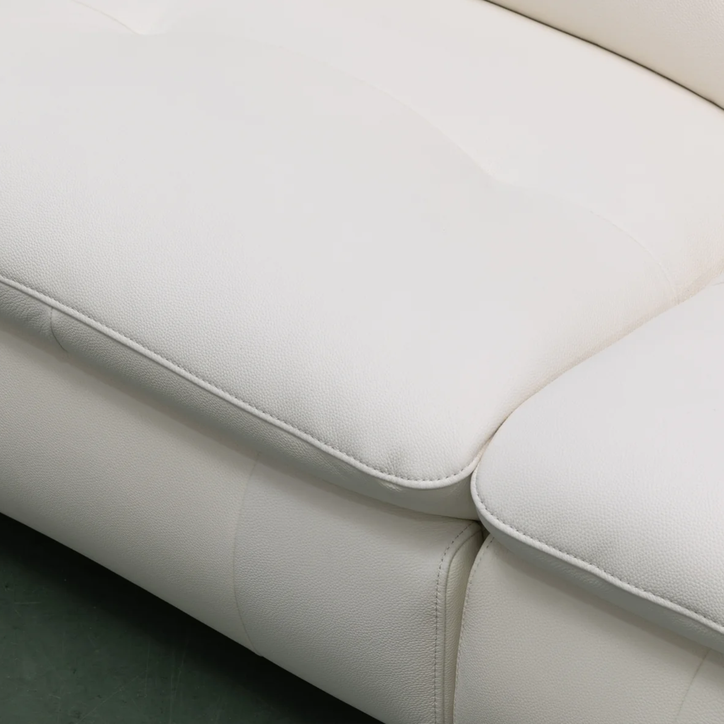 Klaussner Bravello Double Power Reclining Sofa