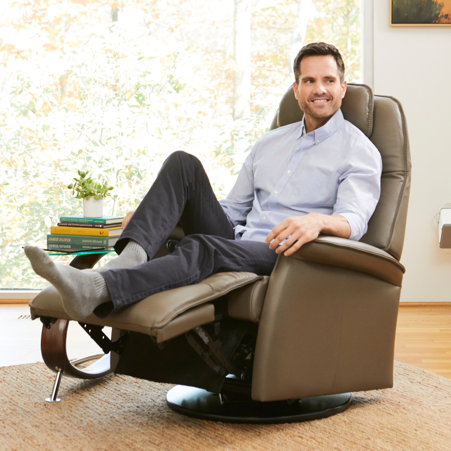 Fjords Stockholm Power Recliner Chair With Swing Back