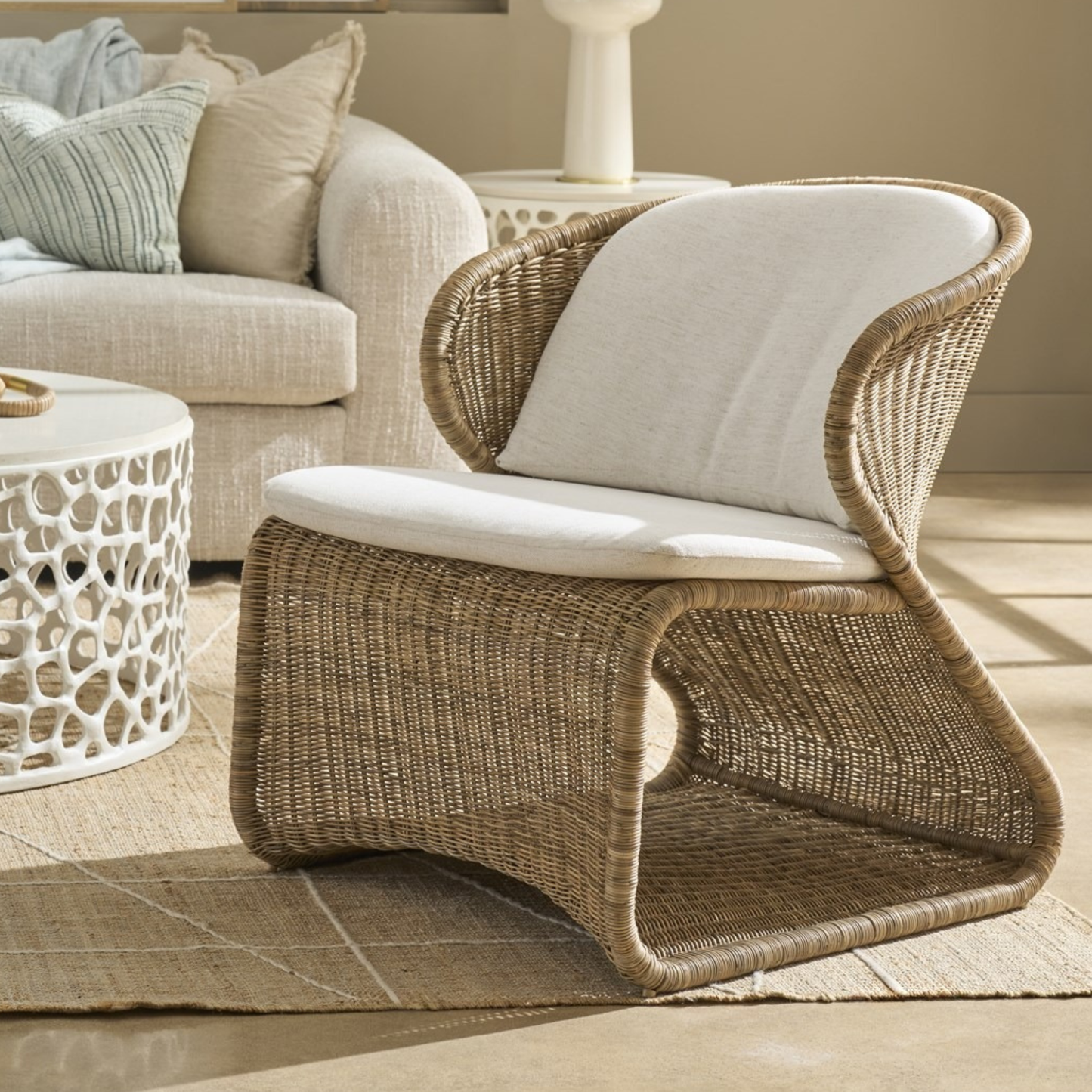 Universal Oasis Fabric Coastal Living Home Lounge Chair