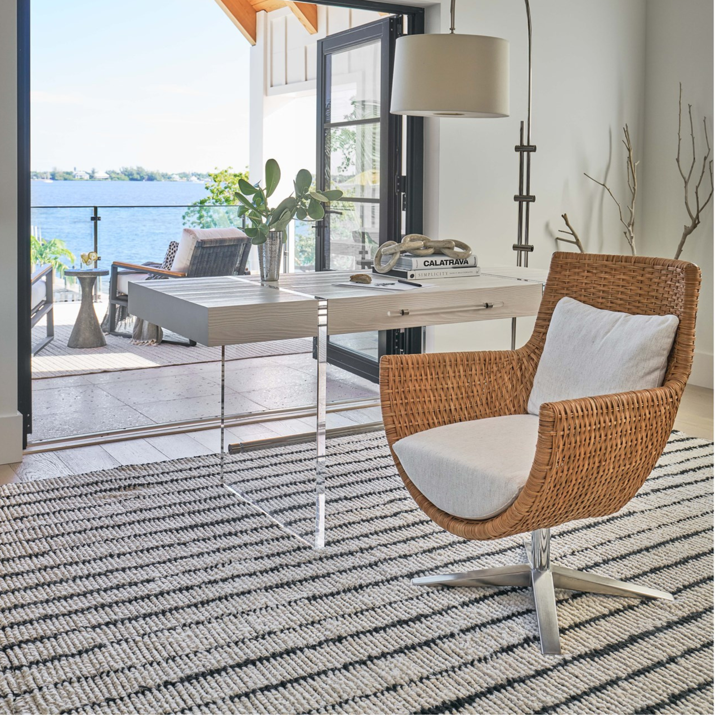 Universal Weekender Coastal Living Sullivan Swivel Arm Chair-comfortdesignfurniture