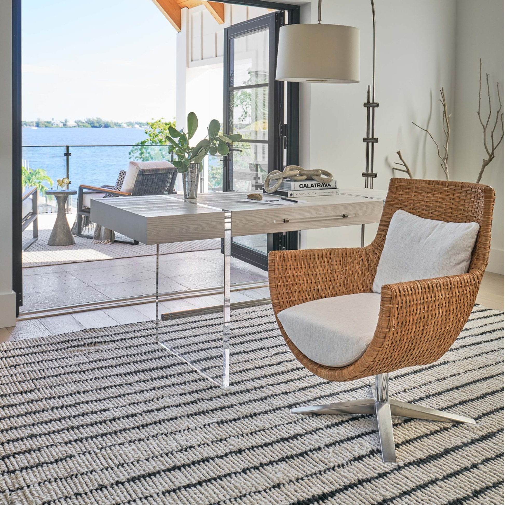 Universal Weekender Coastal Living Sullivan Swivel Arm Chair-comfortdesignfurniture