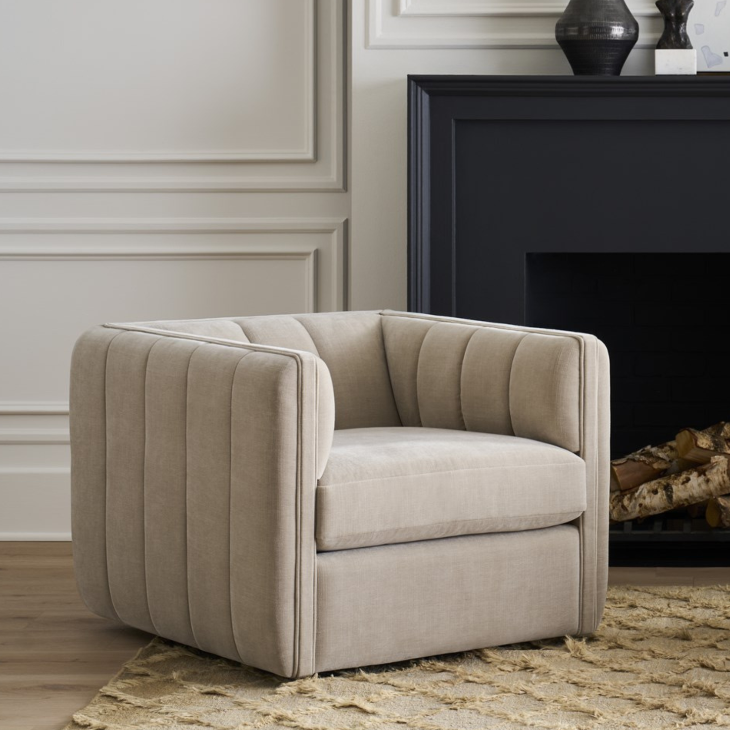 Universal Vesta Leather Swivel Chair